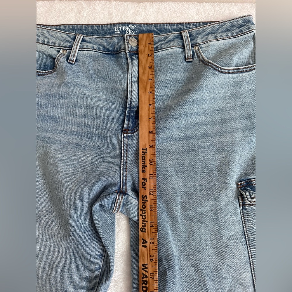 Terra & Sky Cargo Utility Denim Jeans Size 16W Wide Leg Curvy - Picture 8 of 9